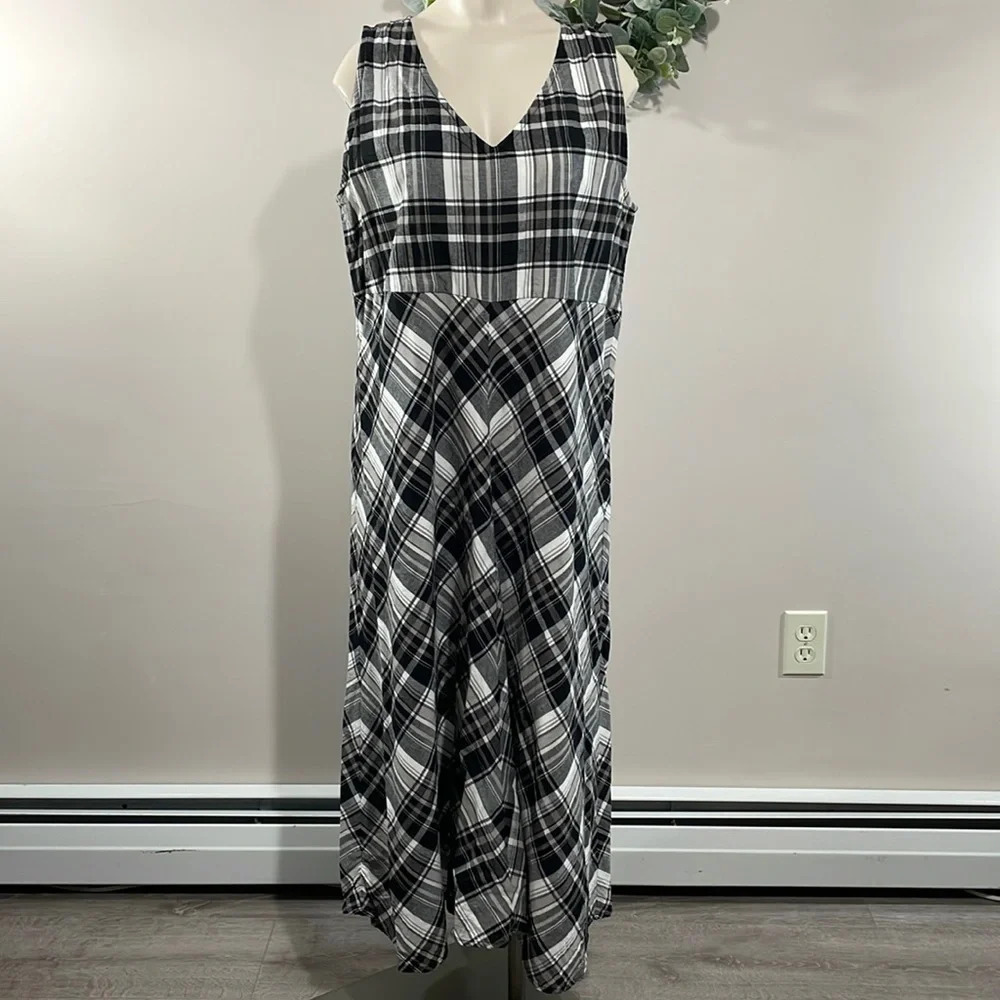 Tulip Sleeveless Plaid Cotton Maxi Dress V-neck S